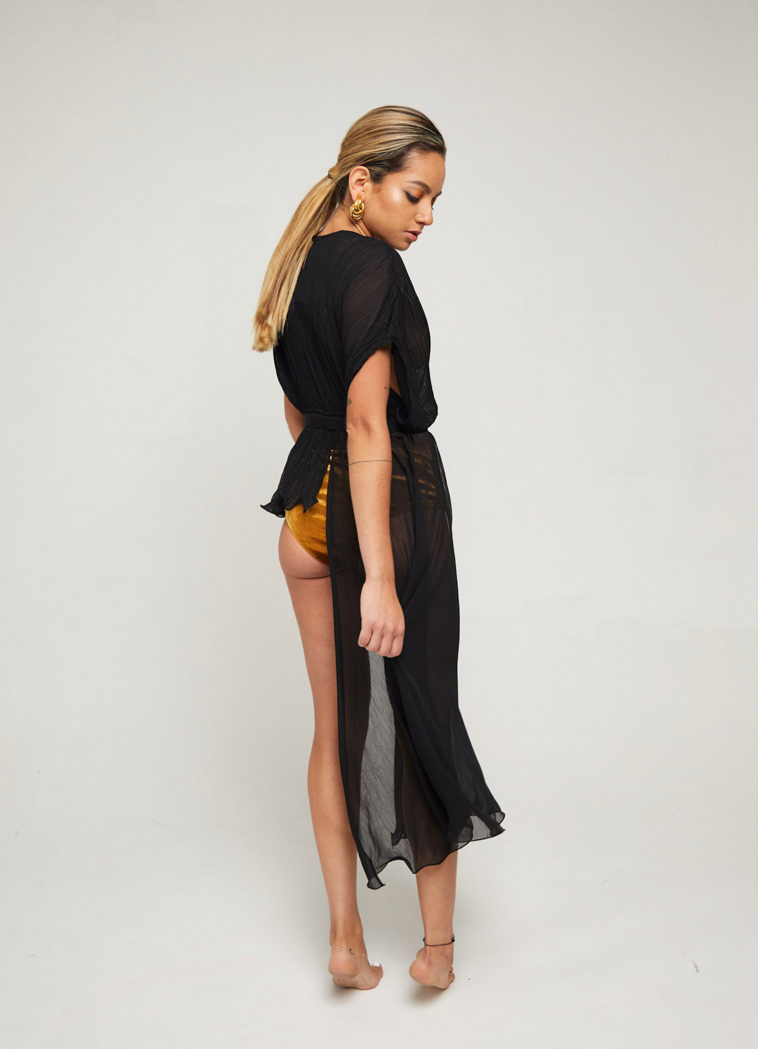 Adele | Black Asymmetrical Top